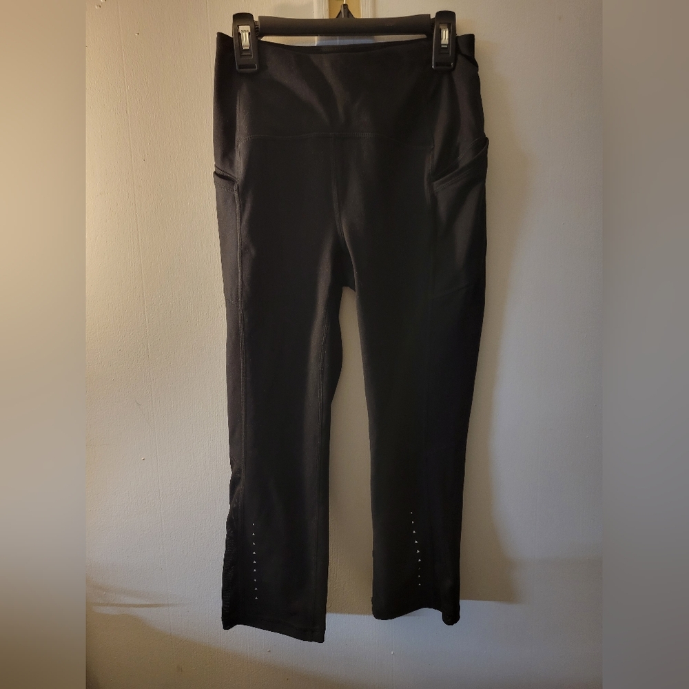 Reebok Women's Black Capris